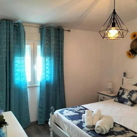 別荘 Casa Da Pitoquinha Ii *